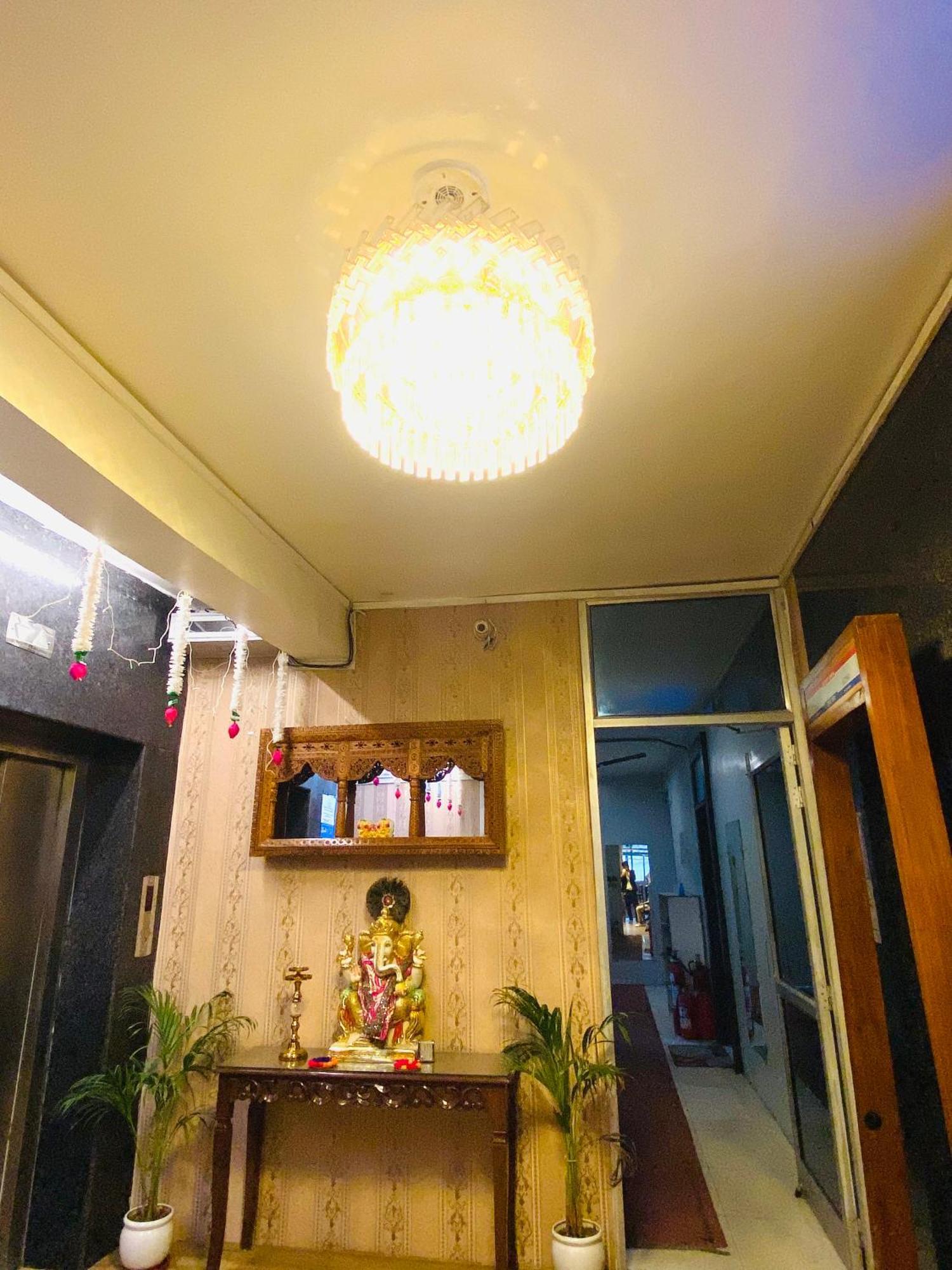 Homestay Ac Dormitory Ню Делхи Екстериор снимка