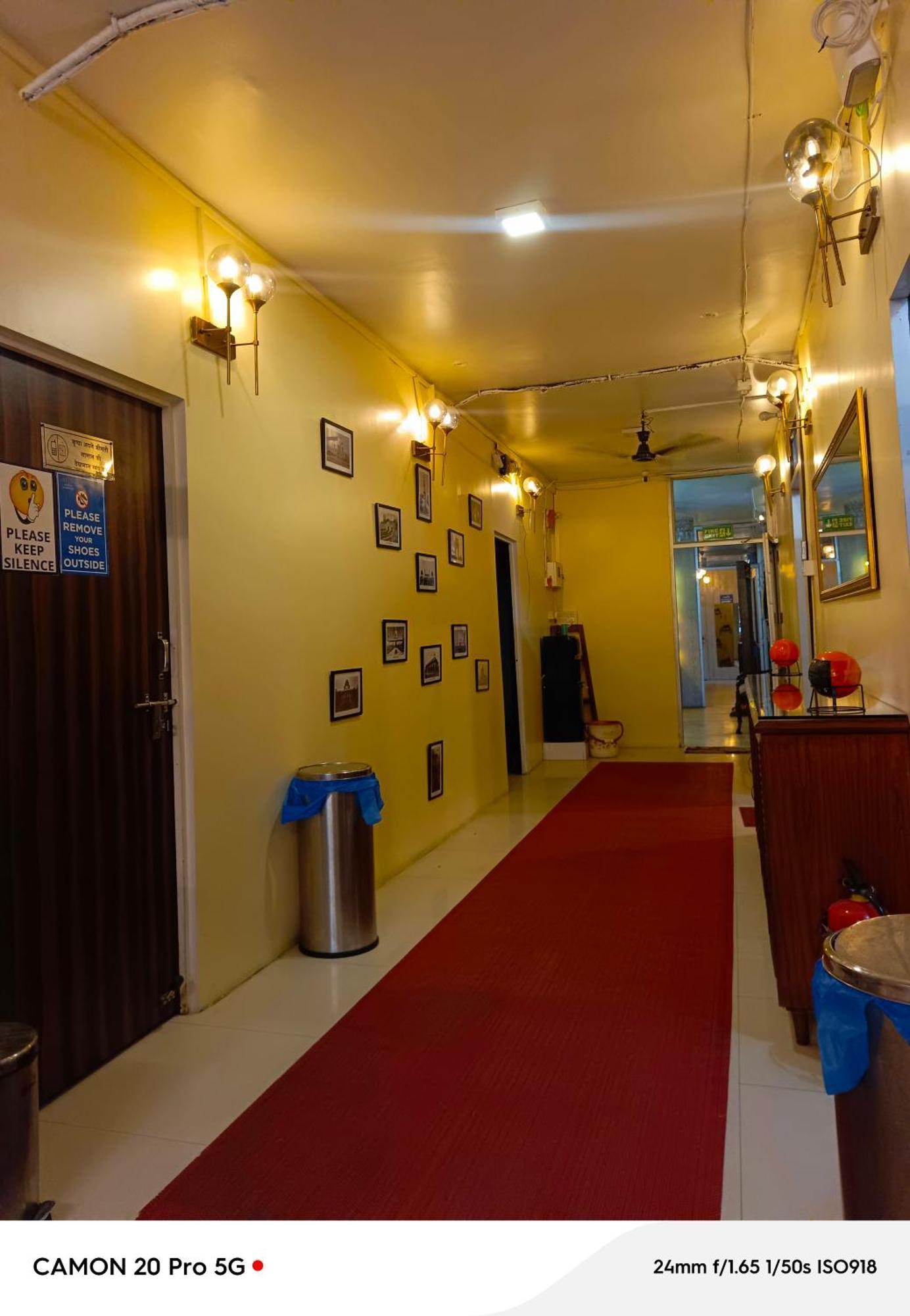 Homestay Ac Dormitory Ню Делхи Екстериор снимка
