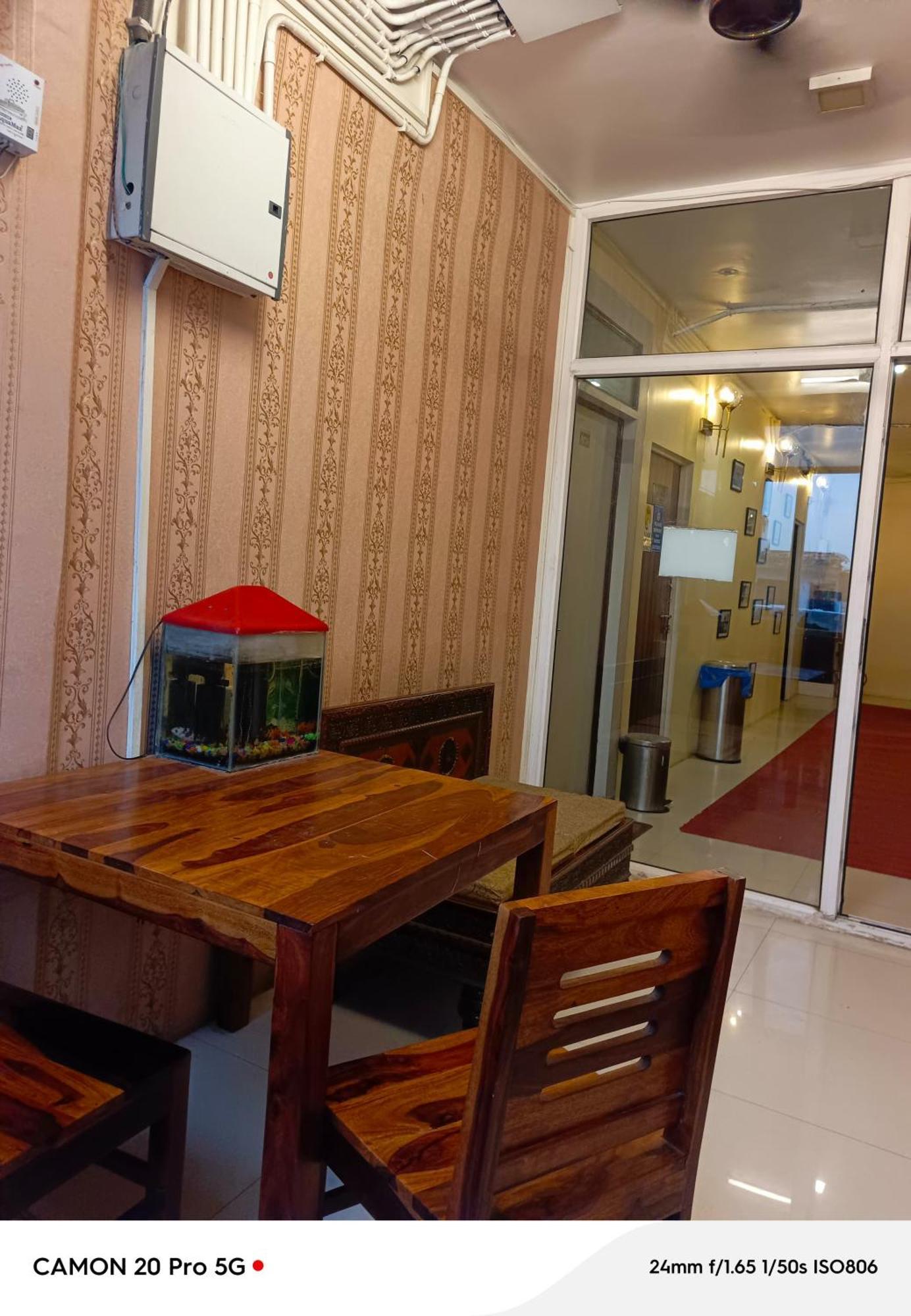 Homestay Ac Dormitory Ню Делхи Екстериор снимка