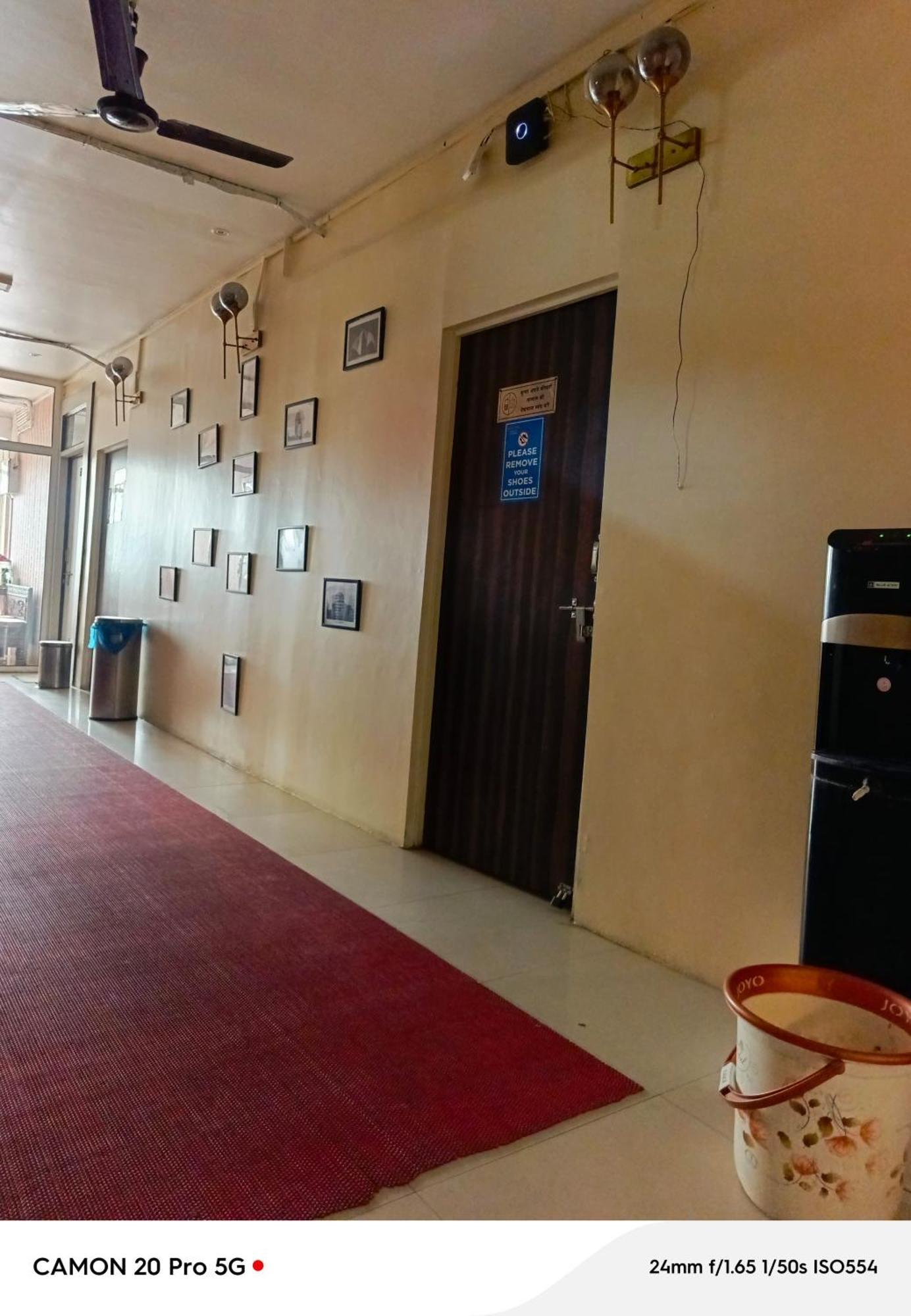 Homestay Ac Dormitory Ню Делхи Екстериор снимка
