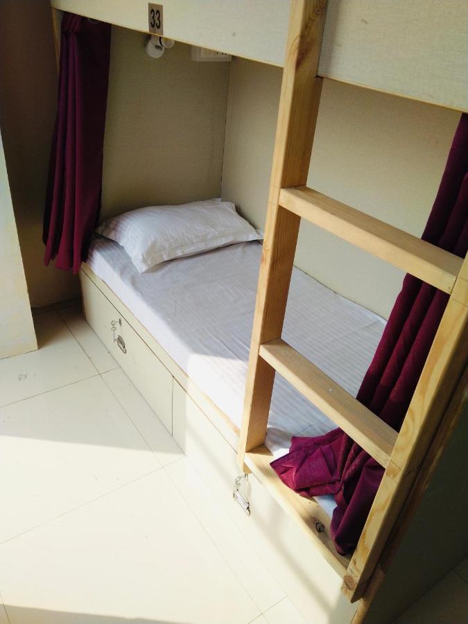 Homestay Ac Dormitory Ню Делхи Екстериор снимка